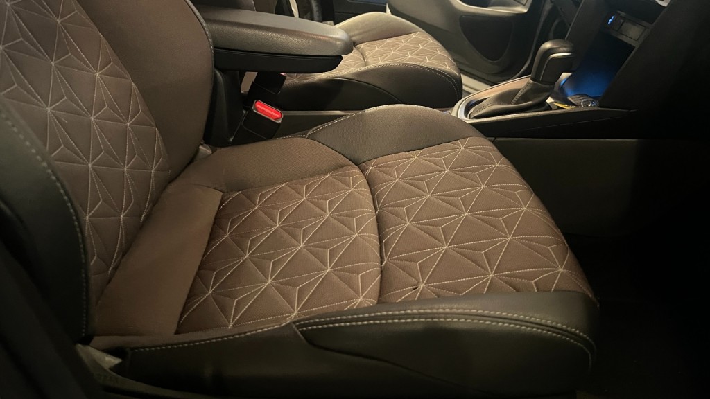 TOYOTA, YARIS