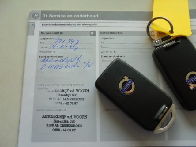 VOLVO S80 2.5 T SUMMUM,AUT,LEDER,17 INCH,TREK,ORG NL!! NIEUWSTAAT!! Van der Voorn - Volvo Occasions, 2165 AL LISSERBROEK