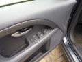 VOLVO V70 2.0 T4 POLAR+.AUT,LEDER,SCHUIFD,TREKH,ORG NL, NW STAAT! , Van der Voorn - Volvo Occasions, LISSERBROEK