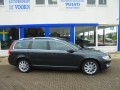 VOLVO V70 2.0 T4 POLAR+.AUT,LEDER,SCHUIFD,TREKH,ORG NL, NW STAAT! , Van der Voorn - Volvo Occasions, LISSERBROEK