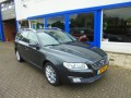 VOLVO V70 2.0 T4 POLAR+.AUT,LEDER,SCHUIFD,TREKH,ORG NL, NW STAAT! , Van der Voorn - Volvo Occasions, LISSERBROEK