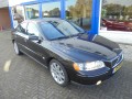 VOLVO S60 2.4 D5 MOMENTUM,SPACEBAL,LM 17 INCH, TREKH, TOP O/H PRACHTSTAAT!! , Van der Voorn - Volvo Occasions, LISSERBROEK