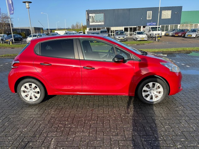 PEUGEOT 208 1.0 VTi Access Autobedrijf van der Weide, 8471 ZX WOLVEGA