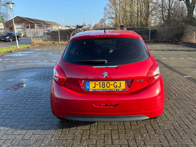 PEUGEOT 208 1.0 VTi Access Autobedrijf van der Weide, 8471 ZX WOLVEGA