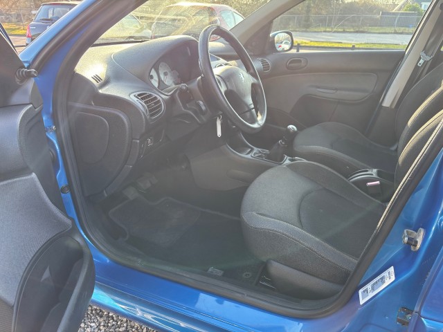 PEUGEOT 206 1.4 Generation Autobedrijf van der Weide, 8471 ZX WOLVEGA