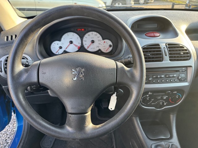 PEUGEOT 206 1.4 Generation Autobedrijf van der Weide, 8471 ZX WOLVEGA