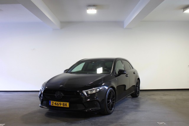 MERCEDES-BENZ A-KLASSE 180 PREMIUM, Franssen Auto's, Spaubeek