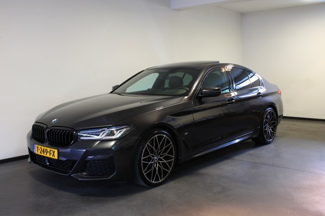 Bmw 5-serie - 540I BNS EDIT.+, M-Pakket, DAB+, Remus, Softclose, Schuifdak, 21 inch M wielen