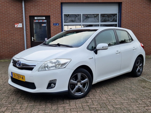 TOYOTA AURIS 1.8 Full Hybrid Executive Business NL-auto Clima Navi Camera, Autobedrijf Beekman, Liessel