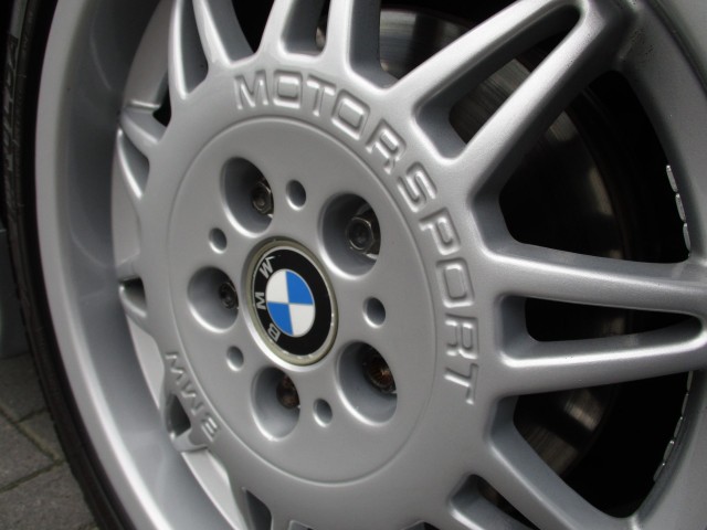 BMW M3 M3 Coupe 3.0 286pk Handgeschakeld, Vader Seats, Schuifdak Autobedrijf W. Verstappen, 5405 ND Uden