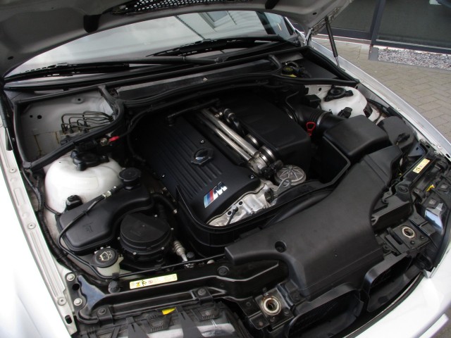 BMW M3 Coupe Handgeschakeld ,Originele NL Auto Autobedrijf W. Verstappen, 5405 ND Uden