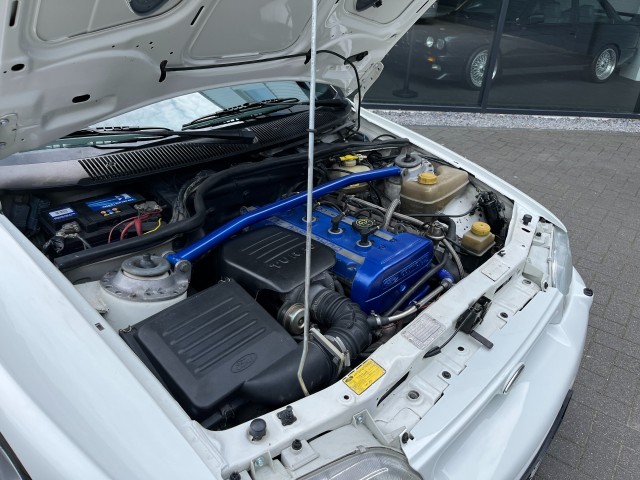 FORD ESCORT 2.0-16V RS Turbo Cosworth Motorsport 4x4 T35 Autobedrijf W. Verstappen, 5405 ND Uden
