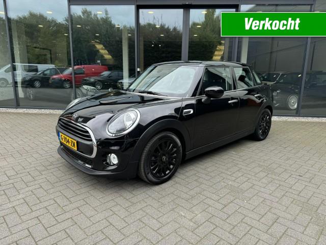 MINI ONE 1.5 Black Edition,Navi+Carplay,Airco,Cruise,PDC,LMV,Dealer OH,1e, Autobedrijf W. Verstappen, Uden