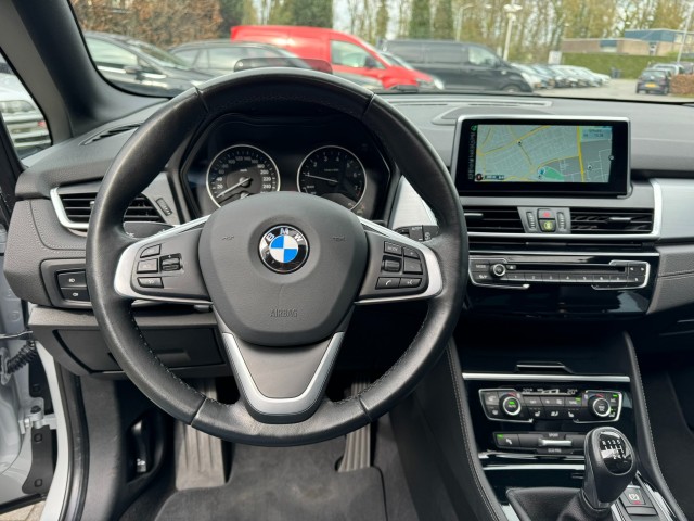 BMW 2-SERIE 218I SportLine Full Options!! Autobedrijf W. Verstappen, 5405 ND Uden
