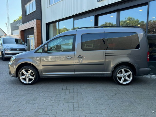 VOLKSWAGEN CADDY MAXI 1.2 TSI Comfortline 7-Pers ,Climate,Cruise,PDC,Trekhk,LMV,Privac Autobedrijf W. Verstappen, 5405 ND Uden