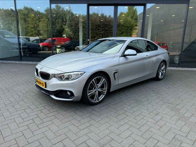 Bmw 4-serie - 420i SportLine,Xenon,SportLeer,NaviPro,Dealer OH,Stoelverw,Clima