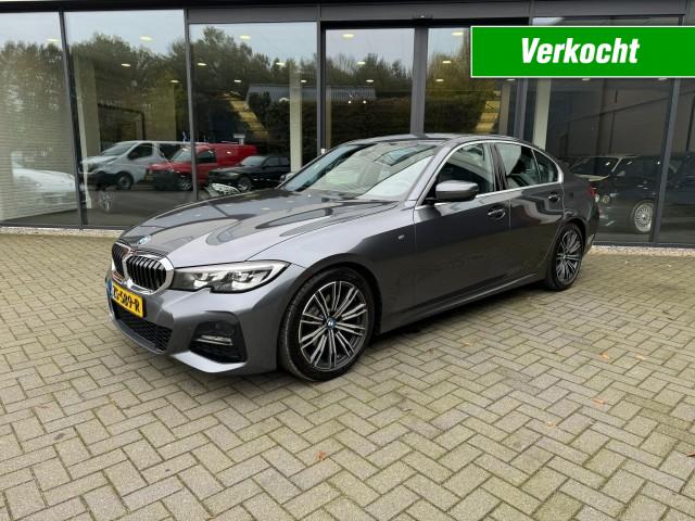 BMW 3-SERIE 320I M-Sport,Leer,LED,NaviPro,Camera,Clima,Cruise,Lane Ass.,, Autobedrijf W. Verstappen, Uden