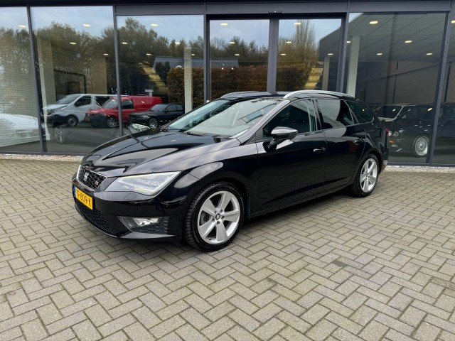 SEAT LEON ST 1.4 TSI 150pk FR,LED,Half Leer,Clima,Stoelverw,Cruise,PDC, , Autobedrijf W. Verstappen, Uden