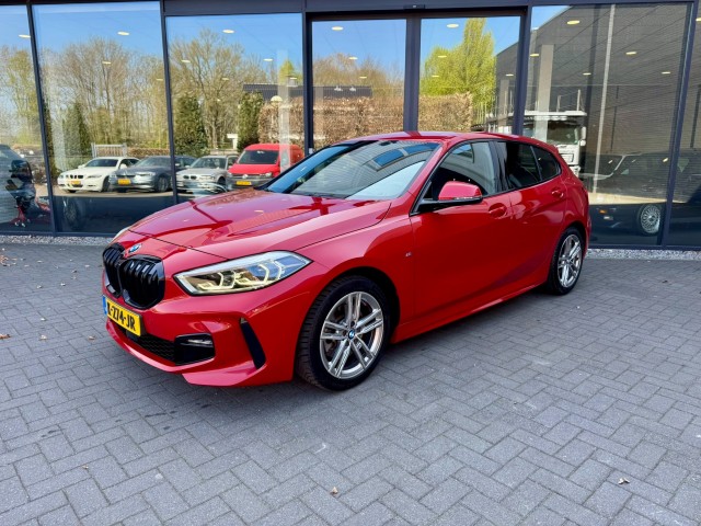 BMW 1-SERIE 118I M SPORT,LED,Clima,Lane Ass.,Cam,Half leer,Cruise Autobedrijf W. Verstappen, Uden