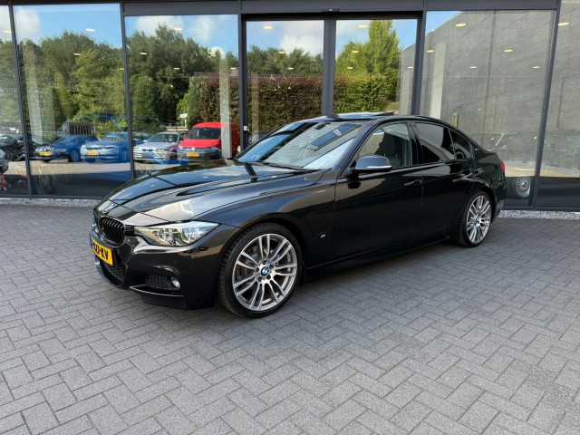 BMW 3-SERIE 330e M-Sport,Schuifdak,Leer,LED,Lane Ass.,NaviPro,Clima,Dealer OH Autobedrijf W. Verstappen, Uden