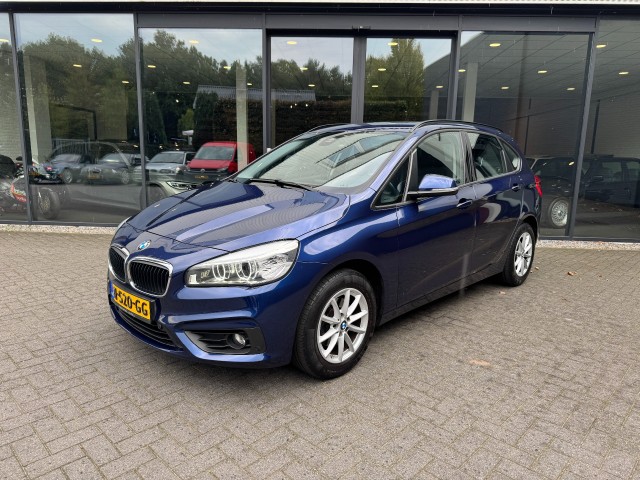 BMW 2-SERIE ACTIVE TOURER 218I Centennial,LED,Climate,Cruise,ParkPilot,Stoelverw,Camera, Autobedrijf W. Verstappen, Uden