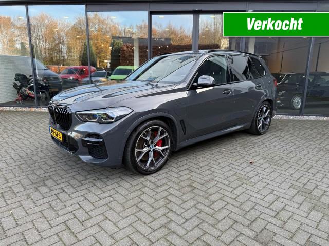BMW X5 xDrive45e M-Sport,Laser LED,Pano,HUD,Driving Assistant,Keyless,Trekhk 2700kg,Soft Close, Autobedrijf W. Verstappen, Uden