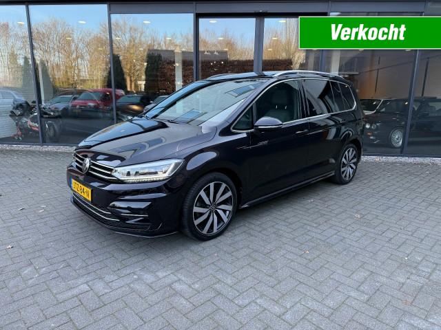 VOLKSWAGEN TOURAN 1.5 TSI R-Line 7-PERSOON, FULL OPTIONS., Autobedrijf W. Verstappen, Uden