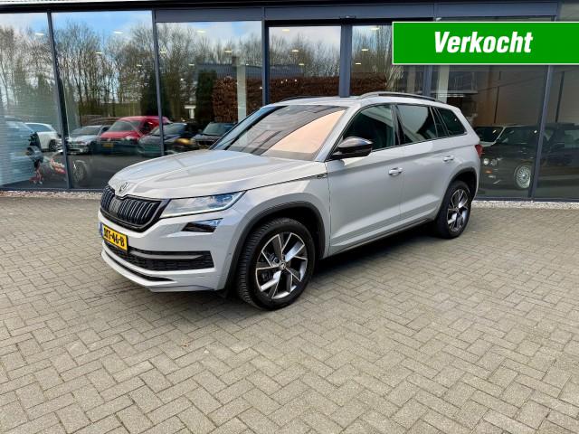 SKODA KODIAQ 1.5 TSI SportLine 7-pers,Pano,Leer/Alcant,LED,Memory,Trekhk,Stoelverw,BLIS,, Autobedrijf W. Verstappen, Uden