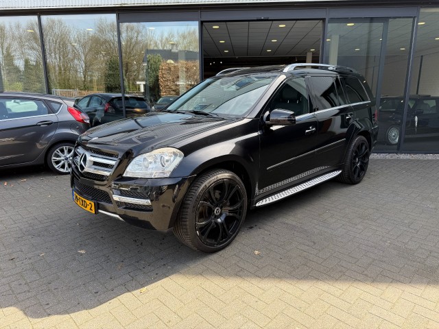MERCEDES-BENZ GL-KLASSE