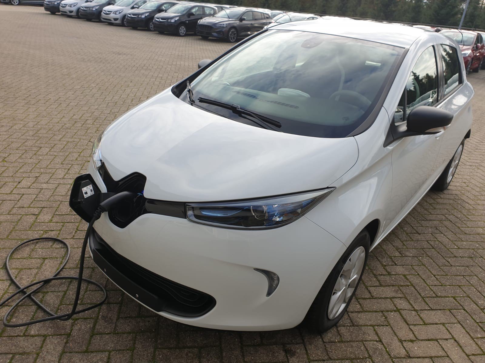 Renault Zoe - Life R90 Elektric 5-Türig Klimaautomatik Navi Z.E. 40 Batterie (