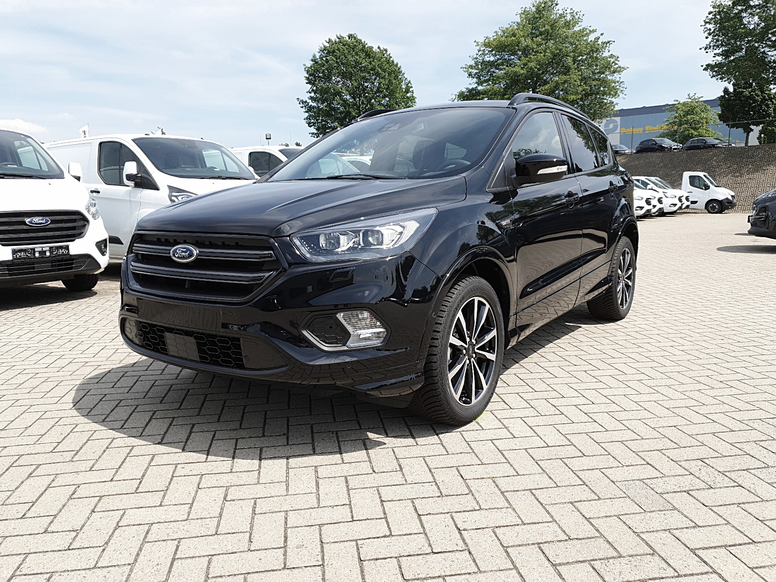 Ford Kuga - 1.5 150PS EcoBoost ST-Line Klimaautomatik Navi Frontscheibe behe