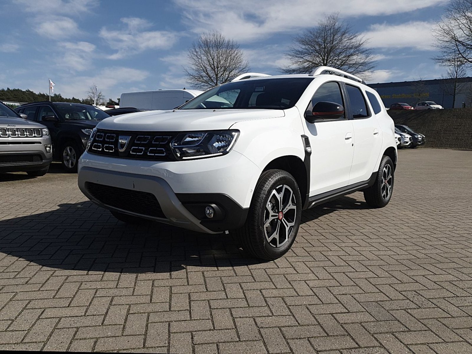 Dacia Duster - 1.3 TCE 130PS Prestige Klimaautomatik Navi Rückf.Kamera PDC DAB