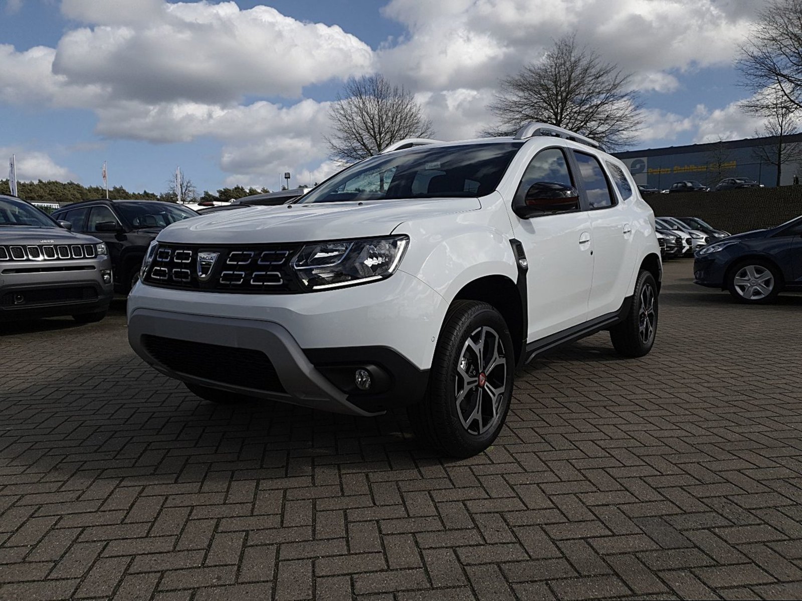 Dacia Duster - 1.3 TCE 150PS Prestige Klimaautomatik Sitzheizung Navi 360°Kamer