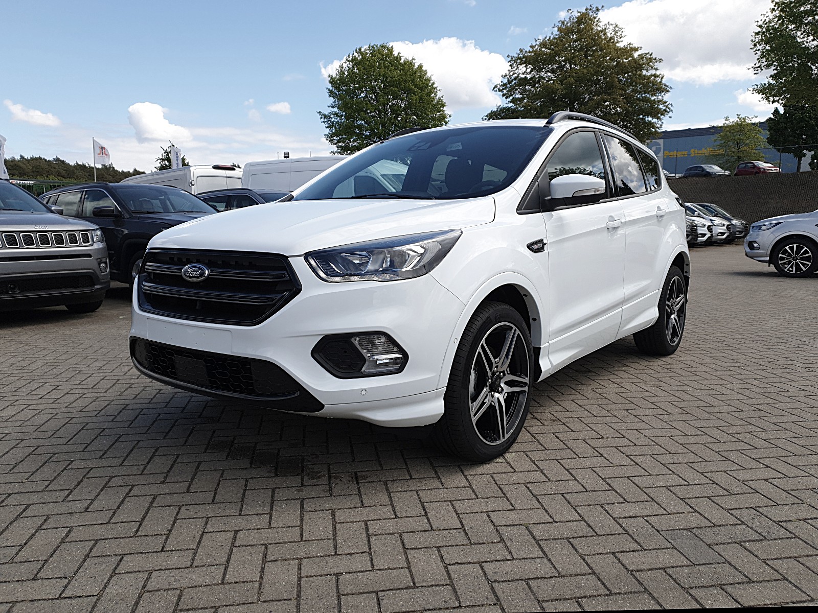 Ford Kuga - 1.5 120PS EcoBoost ST-Line Klimaautomatik Frontscheibe beheizb. 