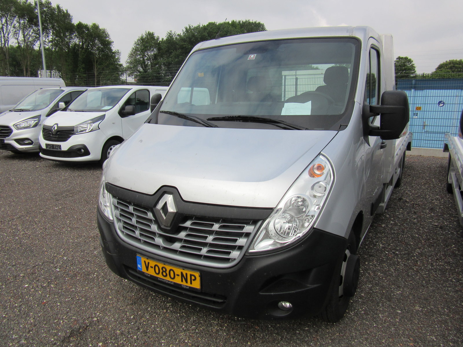Renault Master - L4 Autotransporter 2.3 dCi 163PS 3,5t AluLiner Klimaautomatik SH
