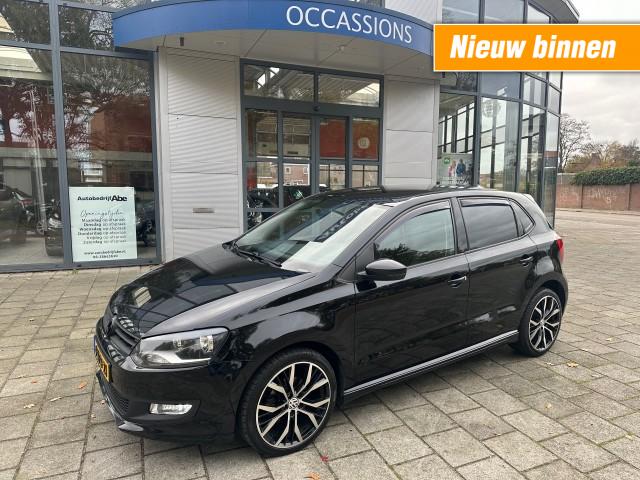 VOLKSWAGEN POLO 1.4 TDI BLUEM-5DEURS-17INCH-AIRCO-NAVI-MOOI!!!, Autobedrijf Abe, Steenwijk