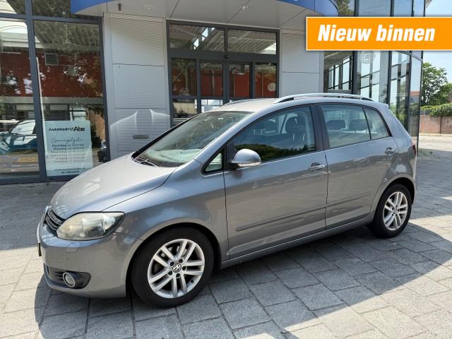VOLKSWAGEN GOLF PLUS 1.6 TDI HIGHL. BLUEM-LMV-ECC-PDC-NAVI-EXPORTPRIJS!!, Autobedrijf Abe, Steenwijk