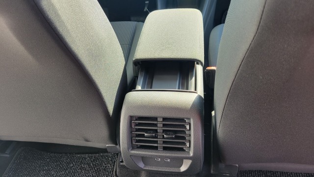 Volkswagen Caddy Maxi  Rollstuhlauto 