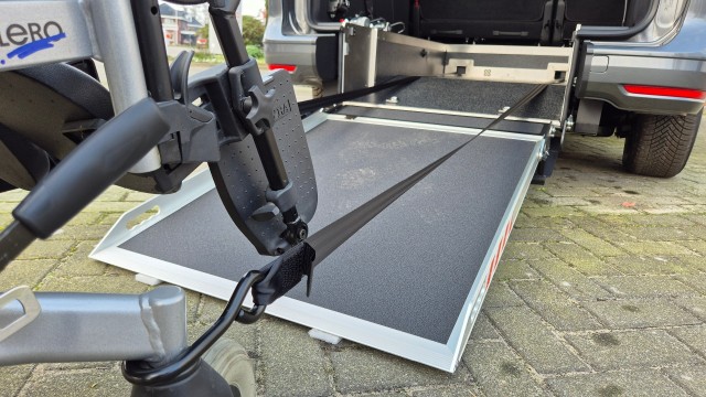 Volkswagen Caddy Maxi  Rollstuhlauto 