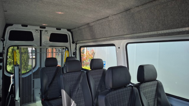 MERCEDES-BENZ SPRINTER Rolstoelbus 9-PERSOONS