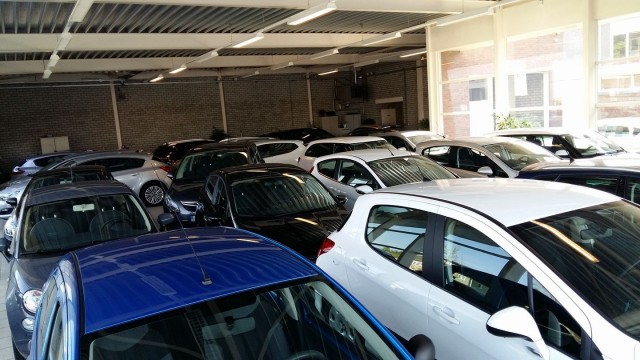 AC OVERIGE KLIK HIER VOOR PARTICULIEREN VERKOOP B2C Autobedrijf Kwinten, 5504 EM Veldhoven