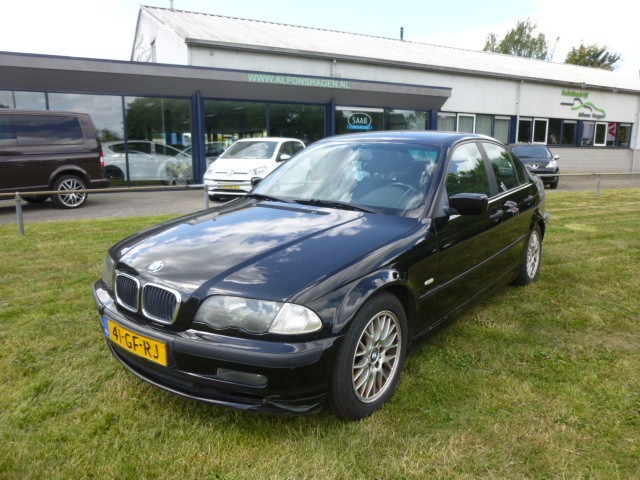 BMW 3-SERIE 318I, Autobedrijf Valster Hagen, Heeten