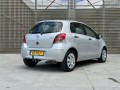 TOYOTA YARIS 1.3 VVT-I COMFORT AIRCO  LAGE KM !!, Autobedrijf Boot, Woerden