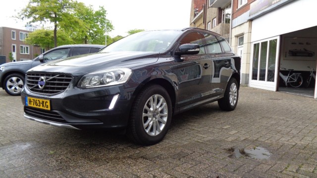 VOLVO XC60 2.0 D3 FWD KINETIC, Autobedrijf de Limbeek B.V., Eindhoven