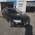 VOLVO V50 2.4 D5 EDITION II KINETIC, Autobedrijf de Limbeek B.V., Eindhoven