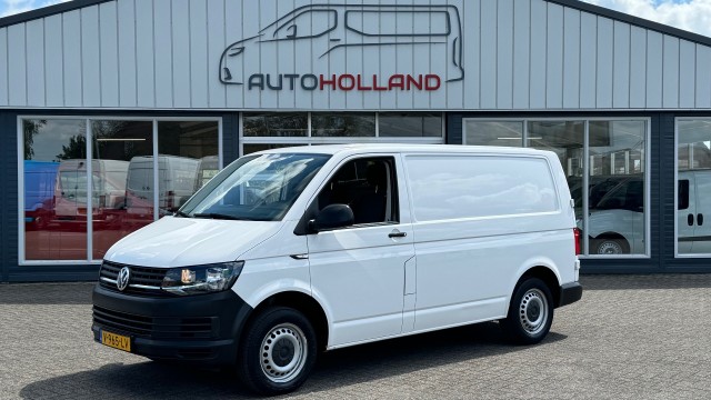 VOLKSWAGEN TRANSPORTER 2.0 TDI 62KW 84PK EURO 6 AIRCO/ CRUISE CONTROL/ TREKHAAK/ PARKEE, Autoholland Kerkdriel B.V., Velddriel