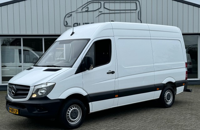 MERCEDES-BENZ SPRINTER 314 CDI 105KW 143PK L2H2 EURO 6 BIJRIJDERSBANK/ TREKHAAK 2800KG/, Autoholland Kerkdriel B.V., Velddriel