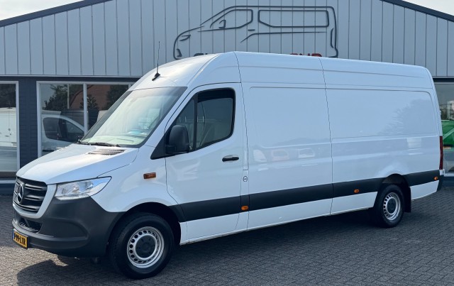 MERCEDES-BENZ SPRINTER 319 CDI 140KW 177PK L3H2 3.0 6 CILINDER V6, Autoholland Vans B.V., Velddriel