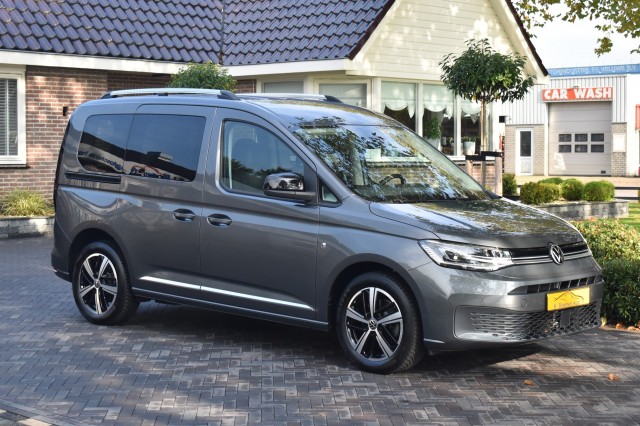 VOLKSWAGEN CADDY 1.5 TSI 115pk DSG STYLE Cruise, LED, Navi, Trekhaak, Camera,, H.Bloemert Auto's, Staphorst