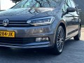 VOLKSWAGEN TOURAN 1.4 TSI 150pk Highline DSG, 7 pers, LED, Navi, Pano, ACC, Trekhaak, Camera, H.Bloemert Auto's, Staphorst